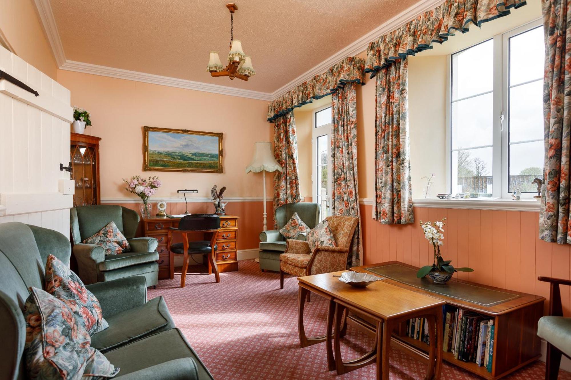 Bed and Breakfast Bucklawren Farm Лу Экстерьер фото